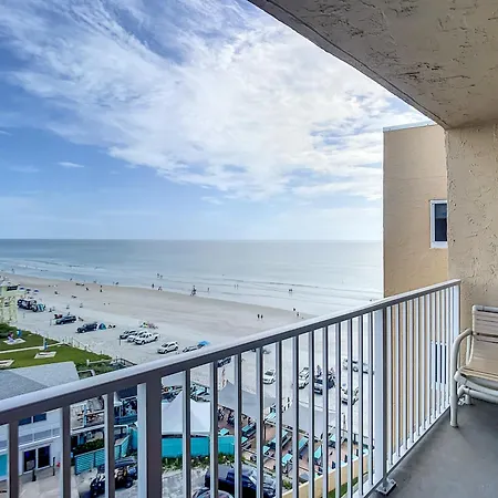 Oceania Beach Club 807